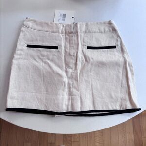 VON CREAM LINEN SKORT